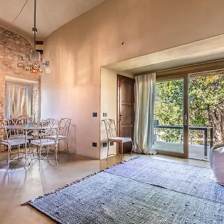 펜션 Retreatloft In